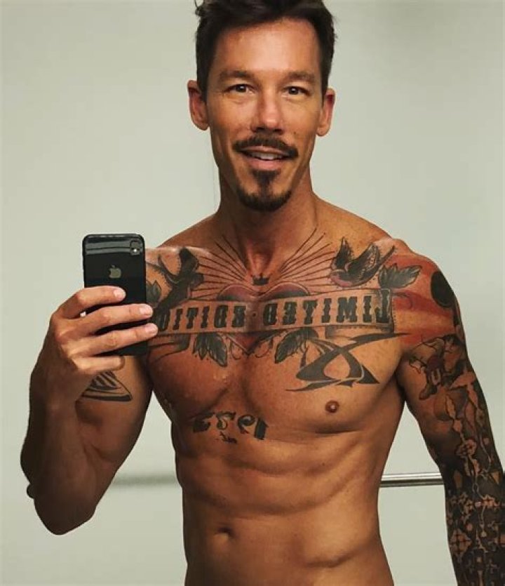 +16 David Bromstad Face Tattoos 2023
