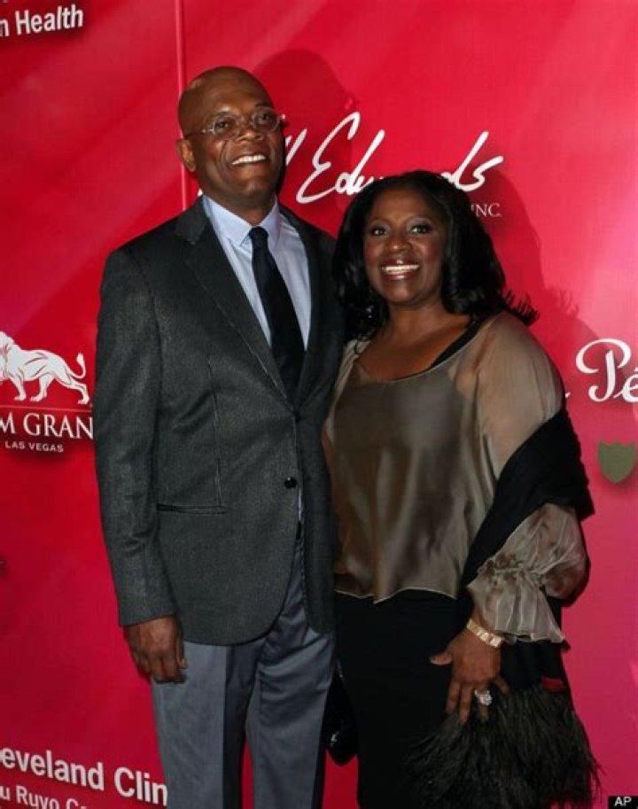20 Hollywood Marriages That Have Lasted 25+ Years Famous couples