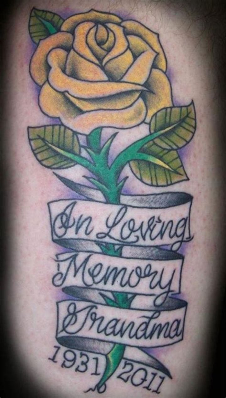 20 Meaningful RIP Grandma Remembrance Tattoo Ideas For You (2023)