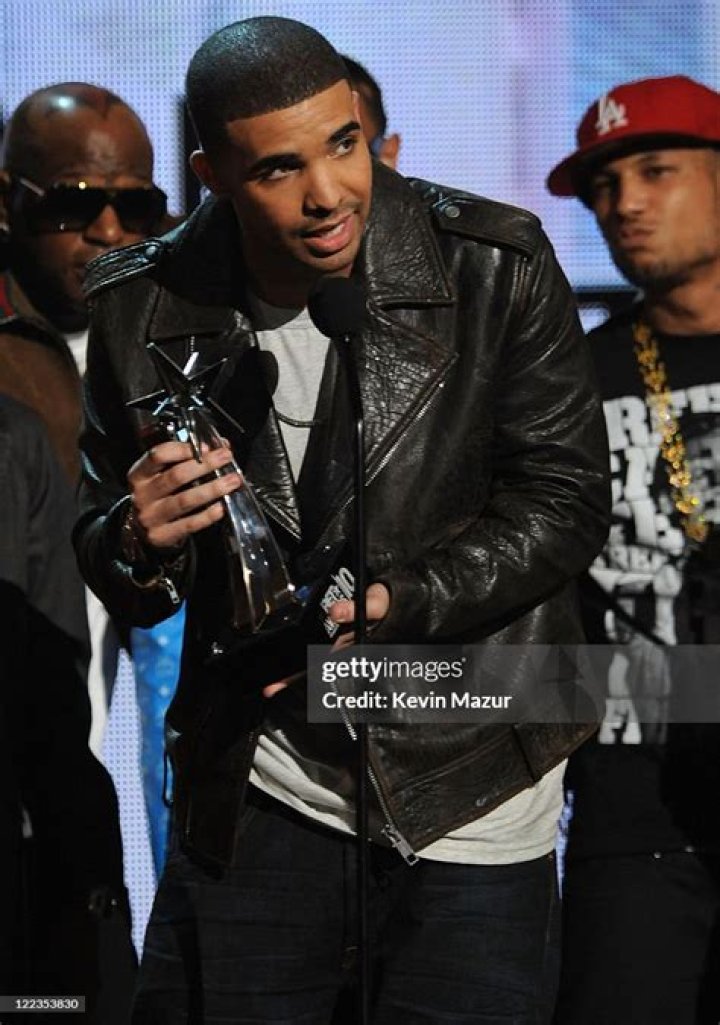 2010 BET Awards held at the Shrine Auditorium 14 Pictures