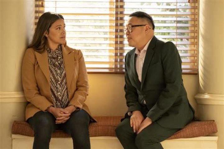 (2024) Gina Rodriguez Wiki/Bio, (Actress) Age, Height, Weight, Family