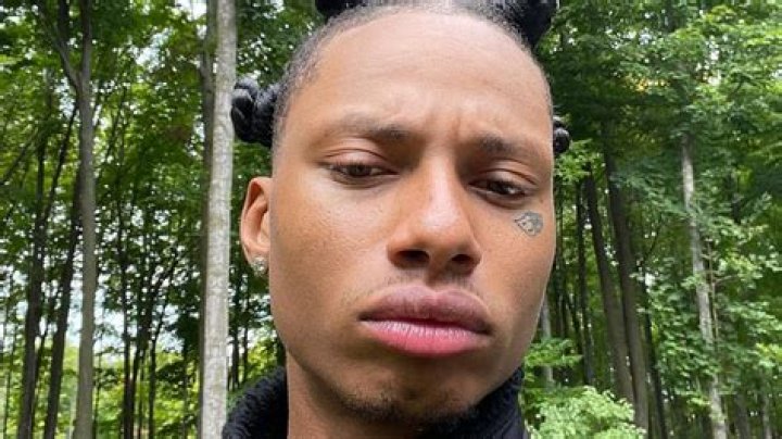 20YearOld Ottawa Rapper Night Lovell Returns with &ldquo;RIP Trust&rdquo; Complex