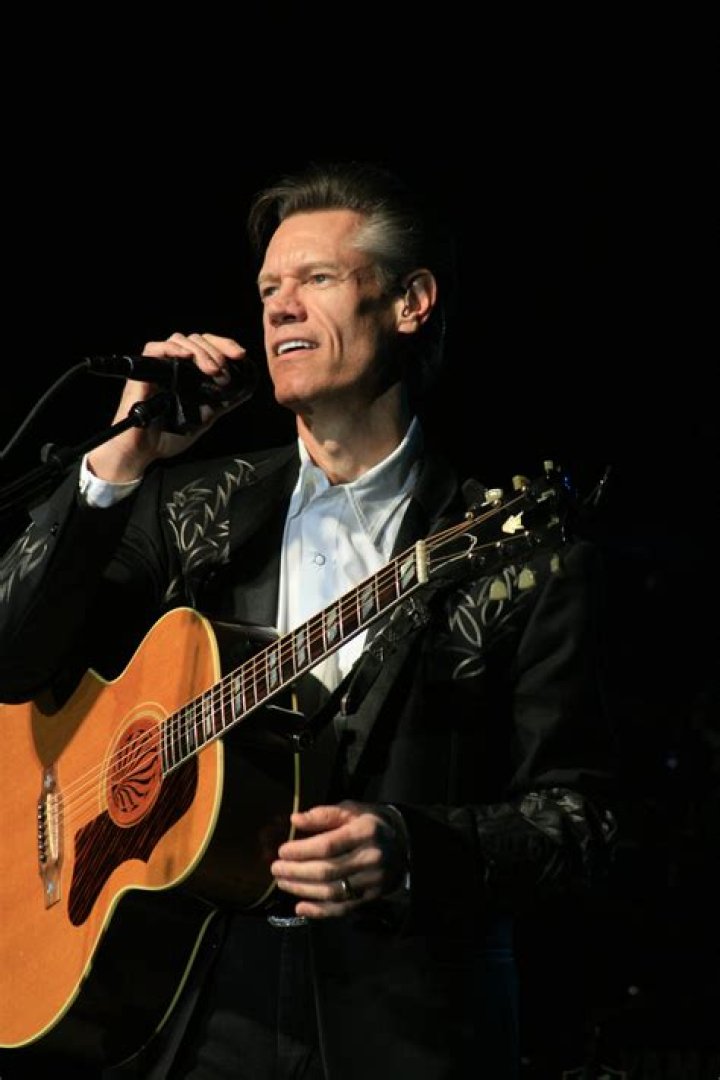 3 years after stroke, Randy Travis says he's ‘damaged,’ but still singing