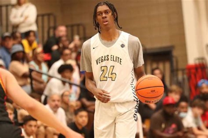 4star instate wing Cody Williams, an Arizona Wildcats target, to