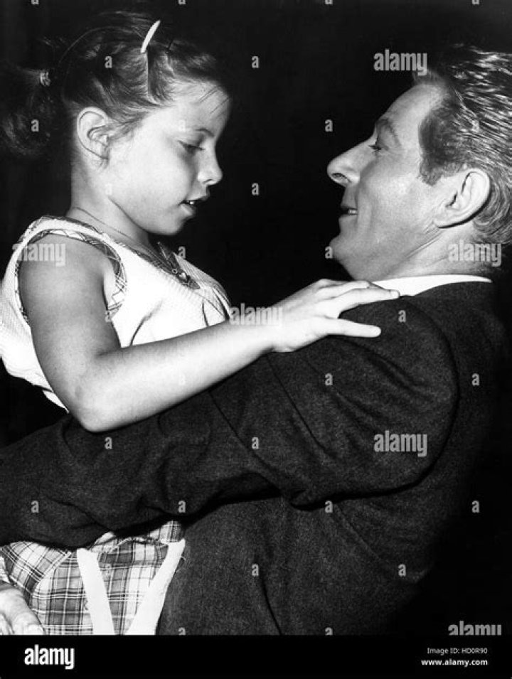 8 year old DENA KAYE visits dad DANNY KAYE on the set of KNOCK ON WOOD