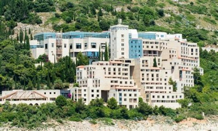 abandoned Hotel Belvedere in Dubrovnik, Croatia Verlassene orte, Orte