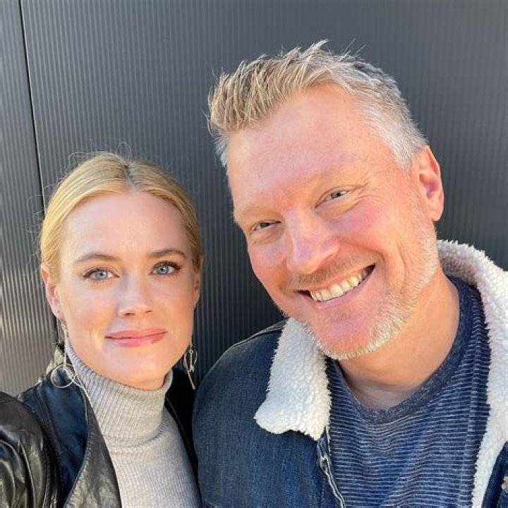 Abigail Hawk Wiki Bio, Husband, Married, Siblings, Spouse, Height