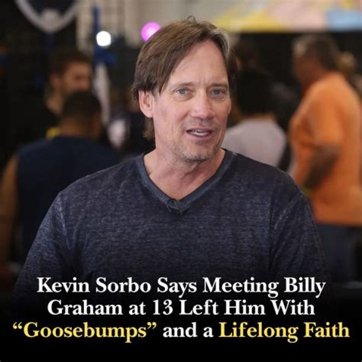 Actor Kevin Sorbo Says Facebook Deleted His Page, Won&rsquo;t Explain Why