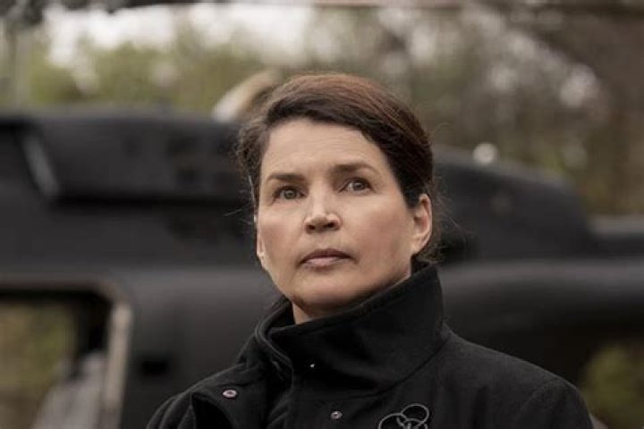 Actress Julia Ormond Accuses Harvey Weinstein of Battery in Lawsuit