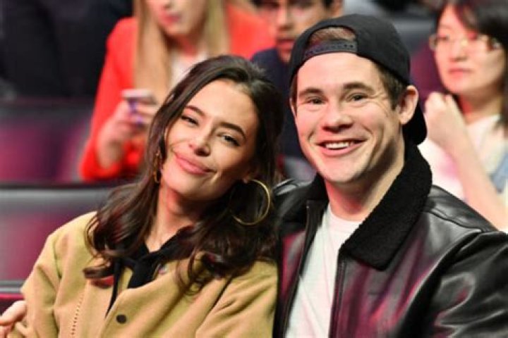 Adam DeVine Net Worth , Salary, Age, Height, Bio, Family, Career