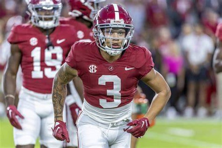 Alabama investigates incident between WR Jermaine Burton, Tennessee fan