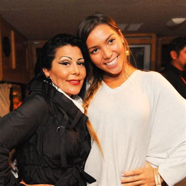 Alejandra Guzman To Receive &lsquo;LA MUSA Elena Casals Award&rsquo; At 3rd Annual