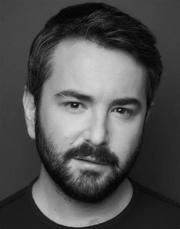 Alex Brightman Net Worth 2023 Awards Career Home Republic