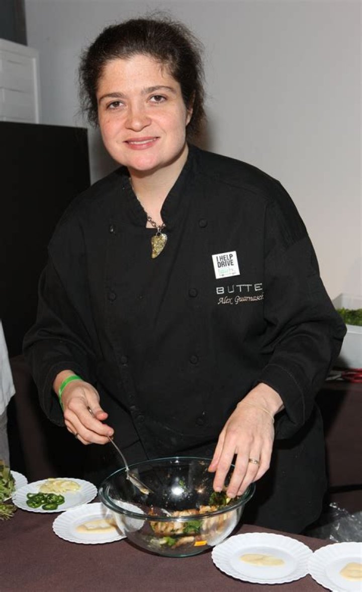 Alex Guarnaschelli & Decade Younger Fianc&eacute; Split ⁠&mdash; He Proposed after