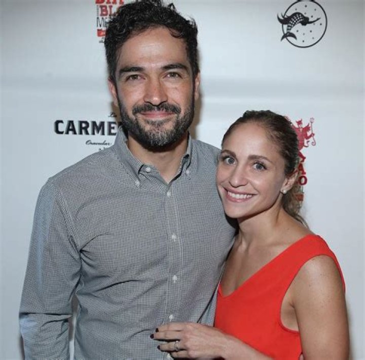 Alfonso Herrera and Wife Diana V&aacute;zquez Divorce &mdash; Who Is He Dating Now?