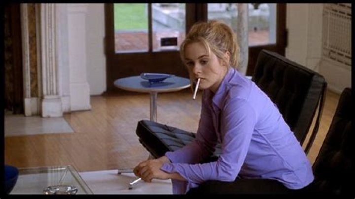 Alicia Silverstone smoking 1 Mtv movie awards, Alicia silverstone