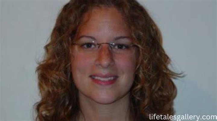 Alison Berns; Bio, Height, Net Worth, Career, Marriage & Divorced