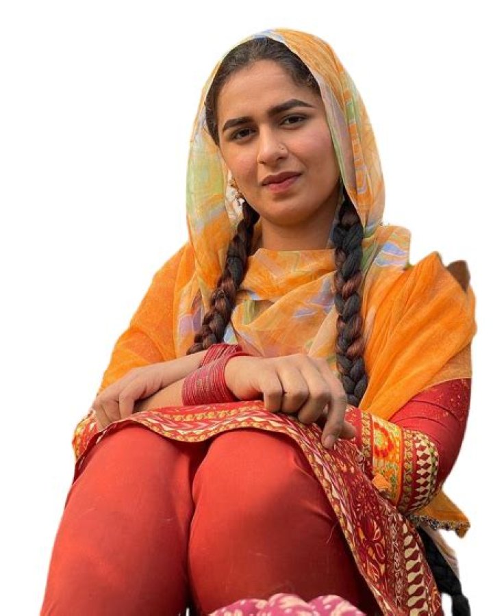 Aliza Sehar Biography, Boyfriend, Wiki, HD Photos, Net Worth & Unknown