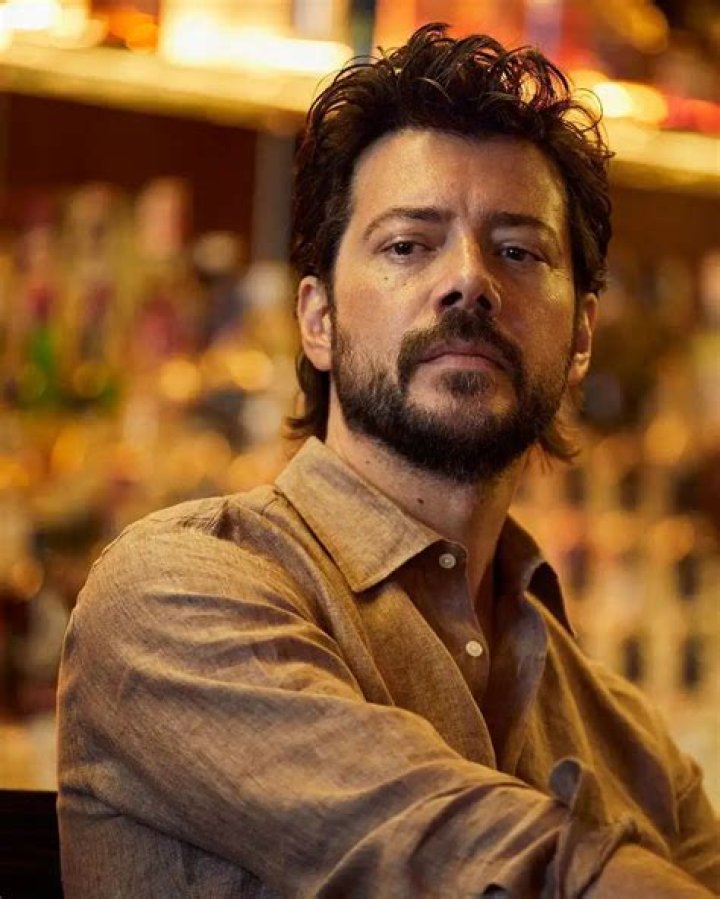 Alvaro Morte Biography, Age, Family, Wife, Movie, Net Worth, Latest News