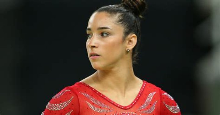Aly Raisman responds after 'rude and bodyshaming incident