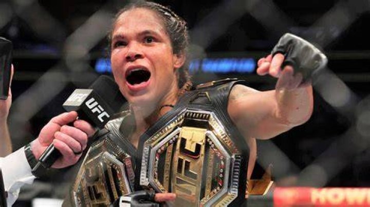 Amanda Nunes regains UFC bantamweight title with unanimous decision win