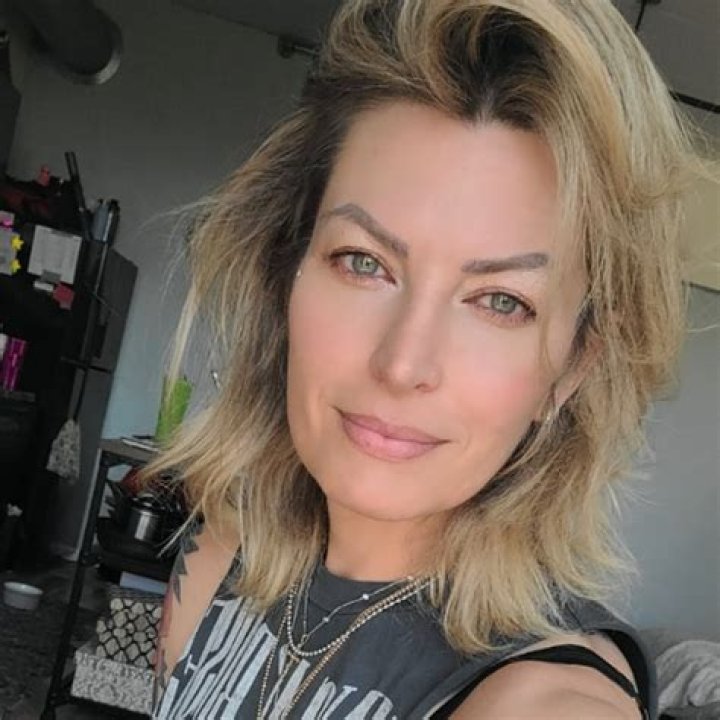 Amanda Tosch Official Site for Woman Crush Wednesday WCW