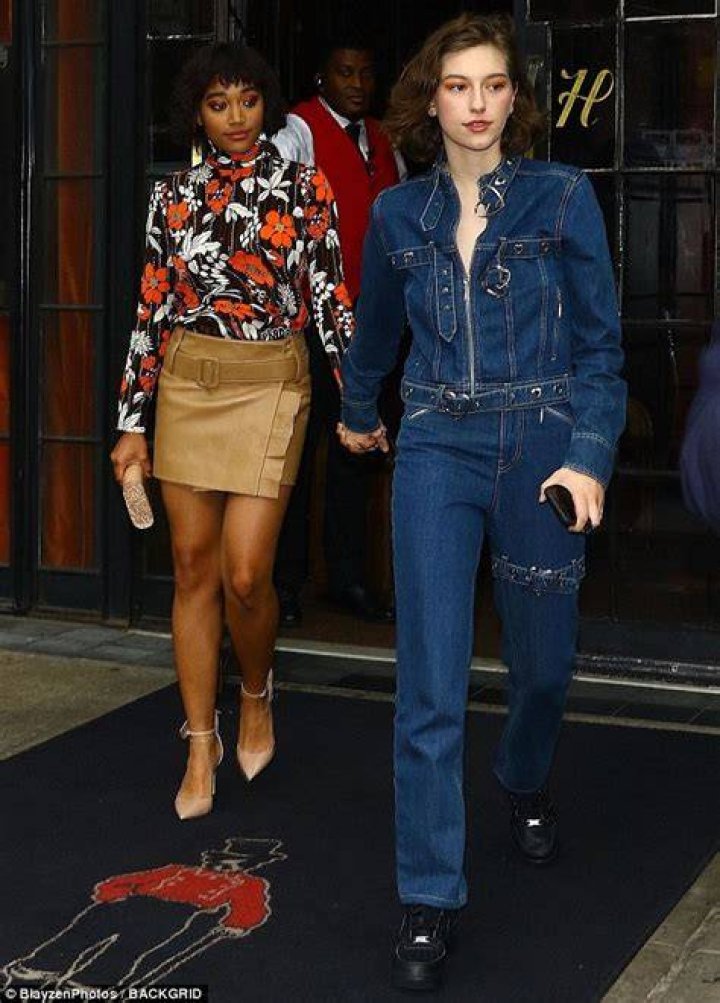 Amandla Stenberg and girlfriend King Princess hold hands as they head