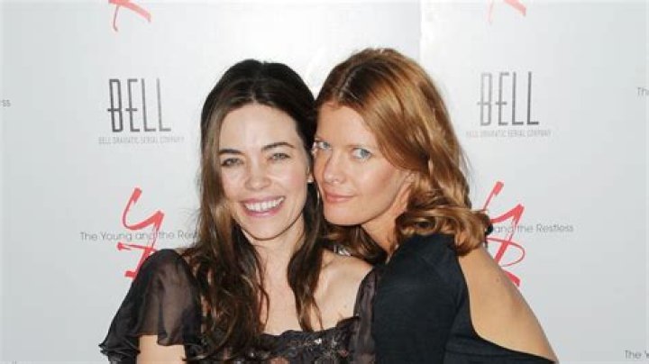 Amelia Heinle Bio, Net Worth, Married, Husband, Ex, Divorce, Personal