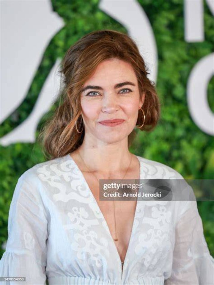 Amelia Heinle (m to Michael Weatherly from 19951997) with their son
