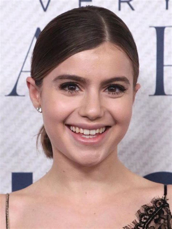 American actress Sami Gayle has a net worth of around 1 million.
