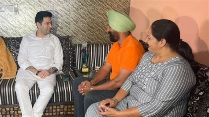 Amid online trolling, Raghav Chadha, Punjab minister meet Arshdeep's