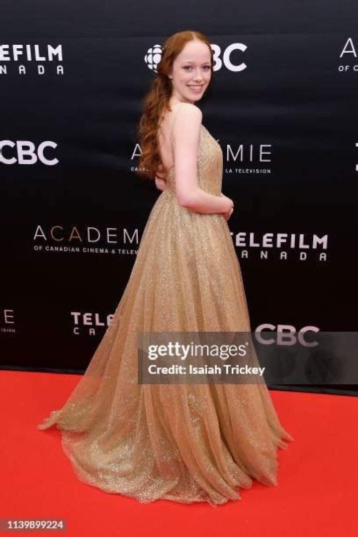 amybeth mcnulty attends the 2019 canadian screen awards broadcast gala