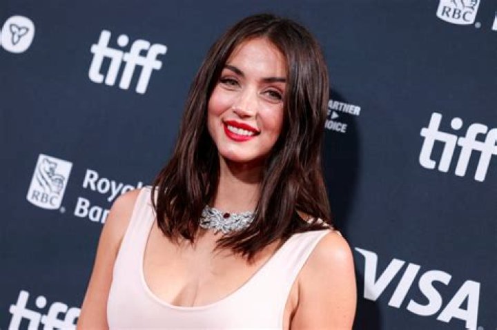 Ana de Armas Is Not Stereotypical Bond Girl in 'No Time to Die' &mdash; A