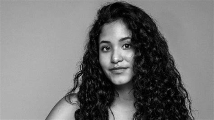 Andrea Chaparro La actriz mexicana de Rebelde y A trav&eacute;s del mar