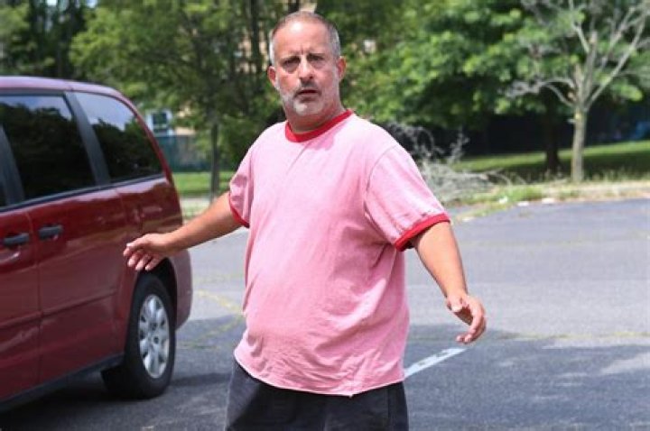 Angry bagel guy who lives in van explains viral rant ‘It’s about