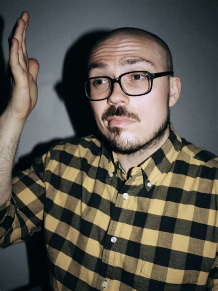 Anthony Fantano Bio, Life, Career, Net Worth 2024 The Frisky