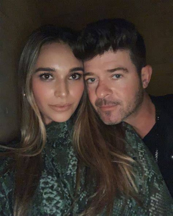 April Love Geary Net Worth 2020, Bio, Career The Frisky