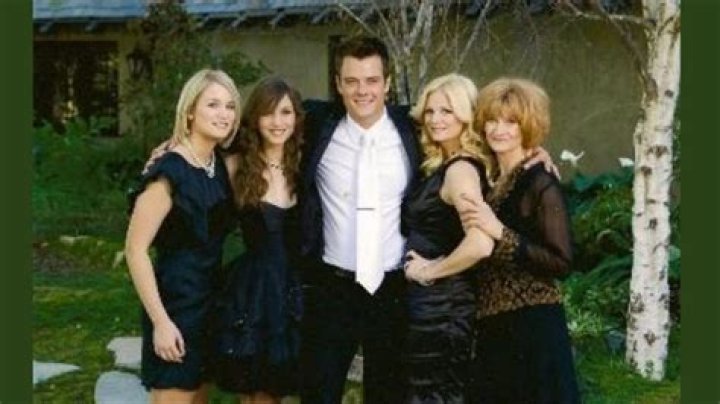 Ashlee Duhamel Who is Josh Duhamel's sister Dicy Trends