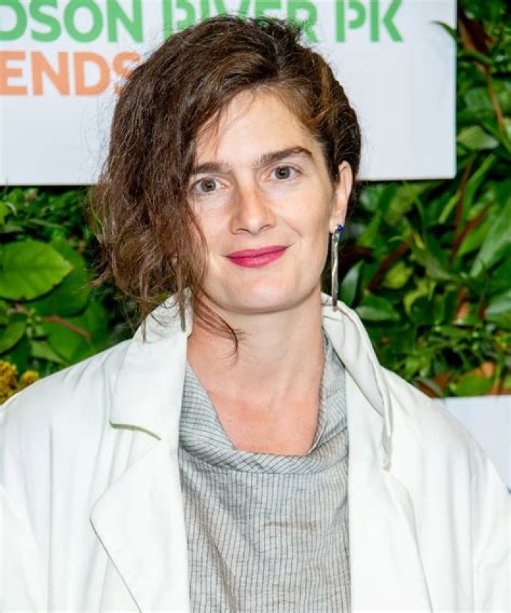 Ashleigh Aston Moore Biography Facts, Childhood, Family Life