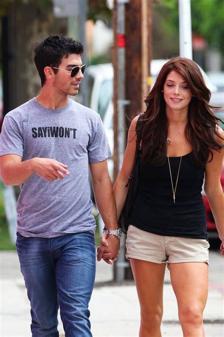 Ashley greene y joe jonas