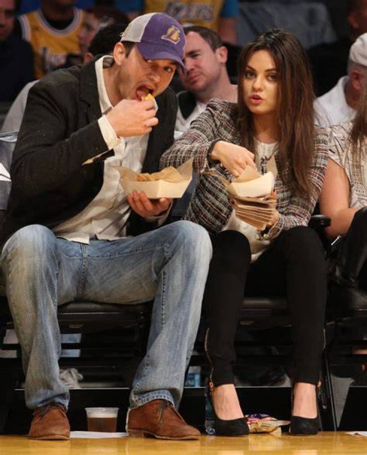 Ashton Kutcher & Mila Kunis tous les d&eacute;tails sur leur mariage secret