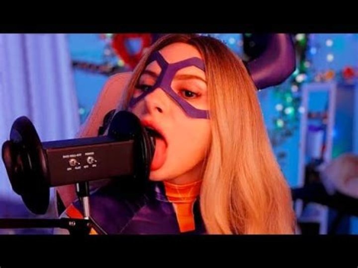 ASMR Ear Licking (3Dio) reneesrealm 👅 YouTube