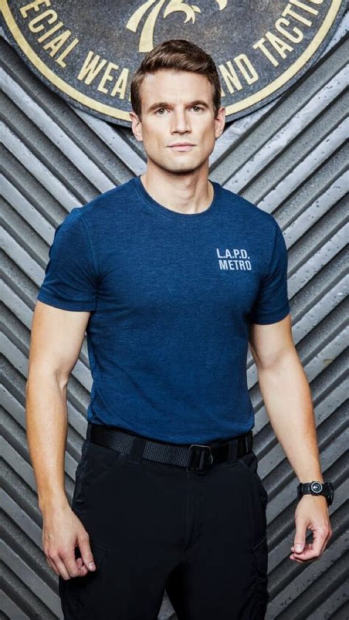 Aussie S.W.A.T. star Alex Russell ties the knot with longtime love
