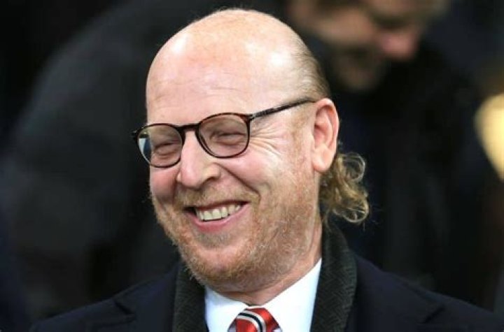 Avram Glazer reponds with sharp twoword response to selling Man Utd