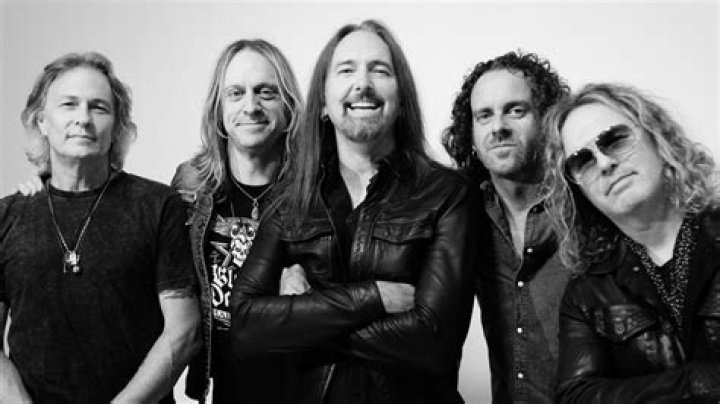 [B!] Jackyl's Jesse James Dupree Celebrates 25 Years of ChainsawDriven
