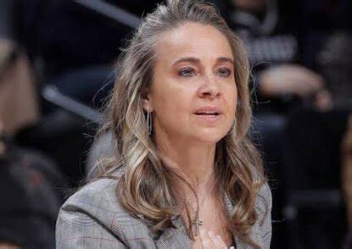 Becky Hammon Salary, Net Worth 2023, Las Vegas Aces Coach Salary, Bio