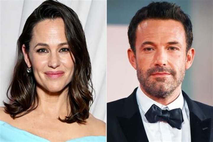 Ben Affleck and ex Jennifer Garner embrace in a sweet moment caught on