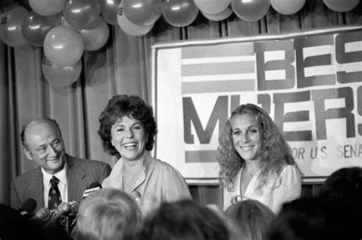 Bess Myerson, New Yorker of Beauty, Wit, Service and Scandal, Dies at