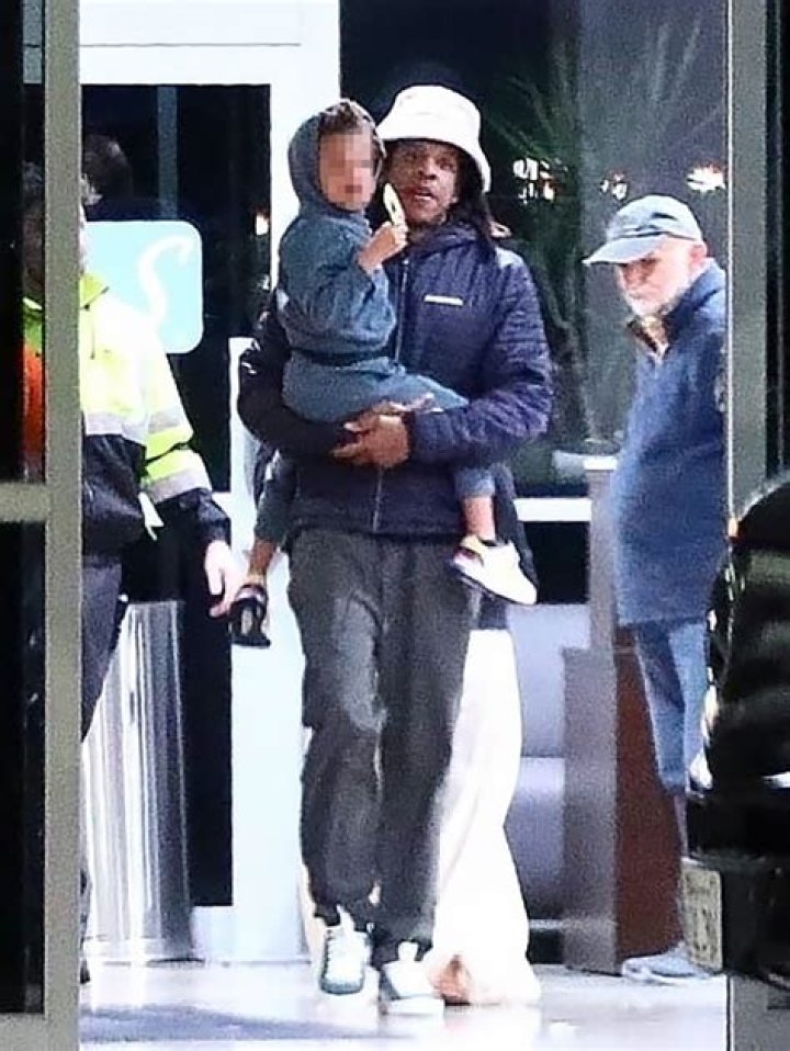 Beyonc&eacute;, JayZ and his son. Beyonce, Beyonce and jay z, Jay z