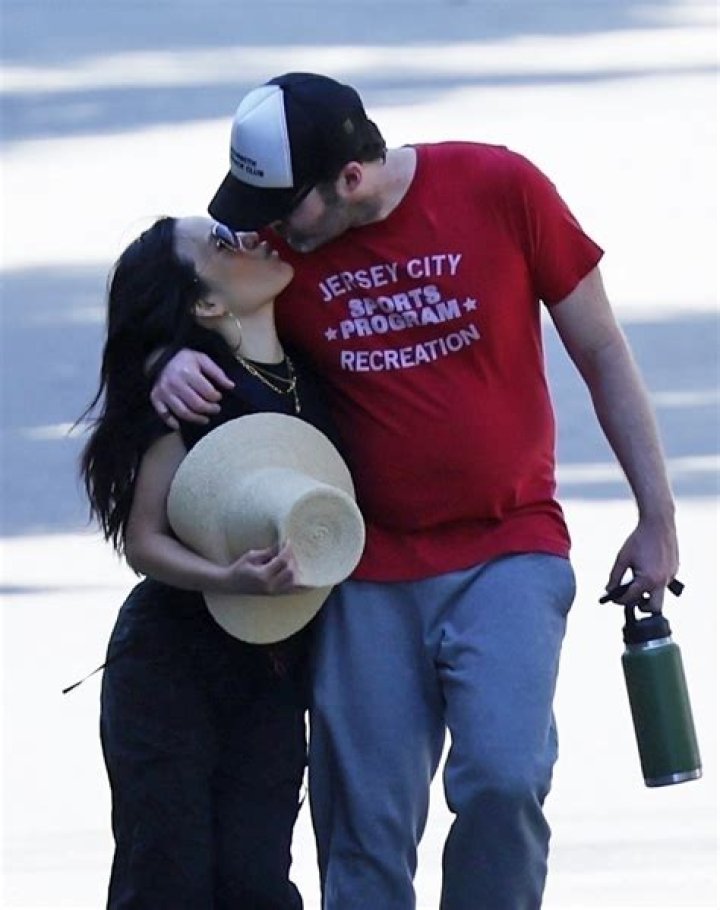 Bill Hader, Ali Wong pack on PDA as theyre photographed together for